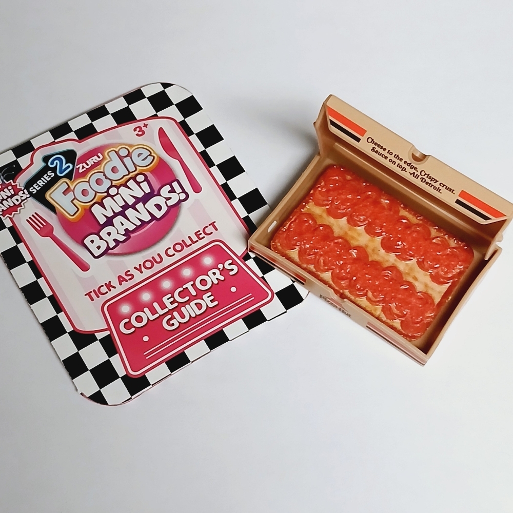 Mini Brands Foodie Series 2 Pizza Hut Detroit Style Pizza